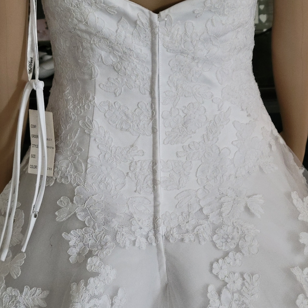 White DaVinci Dress Size 6 Style #50236 - Picture 13 of 16